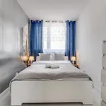 Rentplanet - Popowicka Apartment *