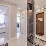 Rentplanet - Popowicka Apartment *